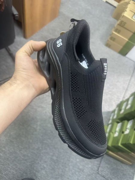 FULL BLACK